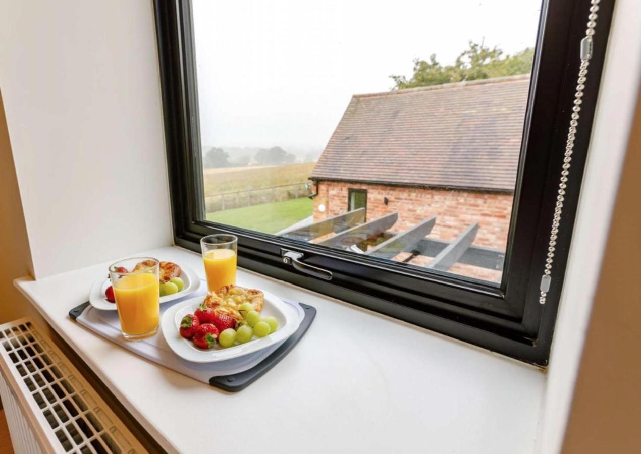 Fawn Cottage Disabled Adapted 3 Bedroom Hot Tub Coughton Dış mekan fotoğraf