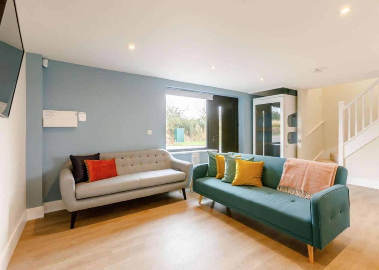 Fawn Cottage Disabled Adapted 3 Bedroom Hot Tub Coughton Dış mekan fotoğraf